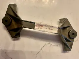 D8oz-10718-a Ford 1973 To 1979 F150 F250 F350 Truck Battery Hold Down Bracket - Original