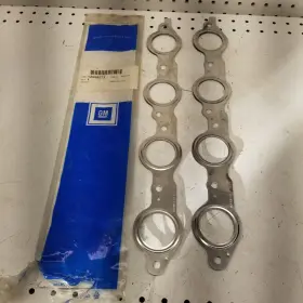 12558573 Gm New Genuine 2 Gaskets Exhaust Manifold Gr 3.270