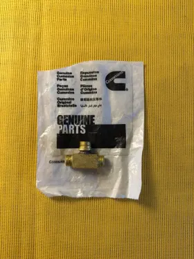 Oem 390538800 Cummins Male Union Tee - Genuine New