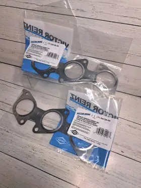 71-54126-00 Victor Reinz Exhaust Manifold Gasket Set Of 2